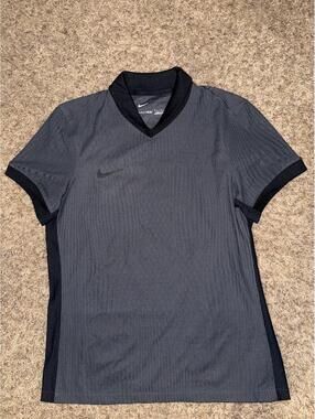 RARE UNRELEASED Nike Men’s Vaporknit Vapor Collar V Jersey Sample